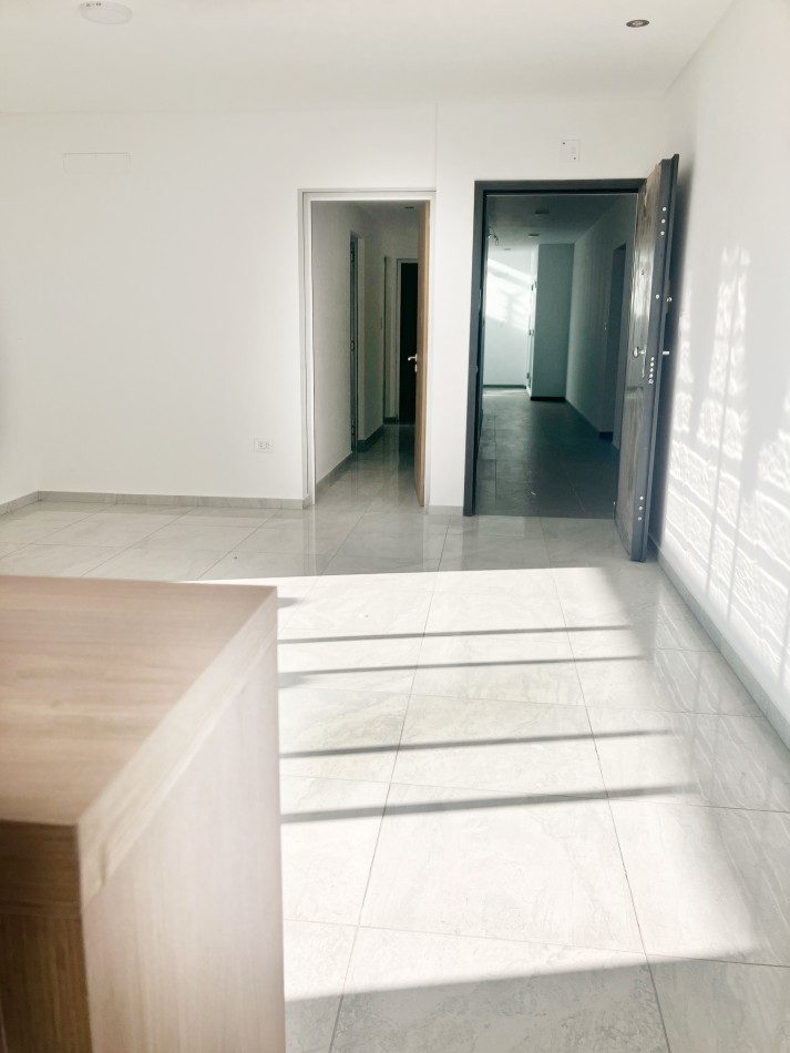 Av. San Martin y E. Zola - Villa Gobernador Galvez