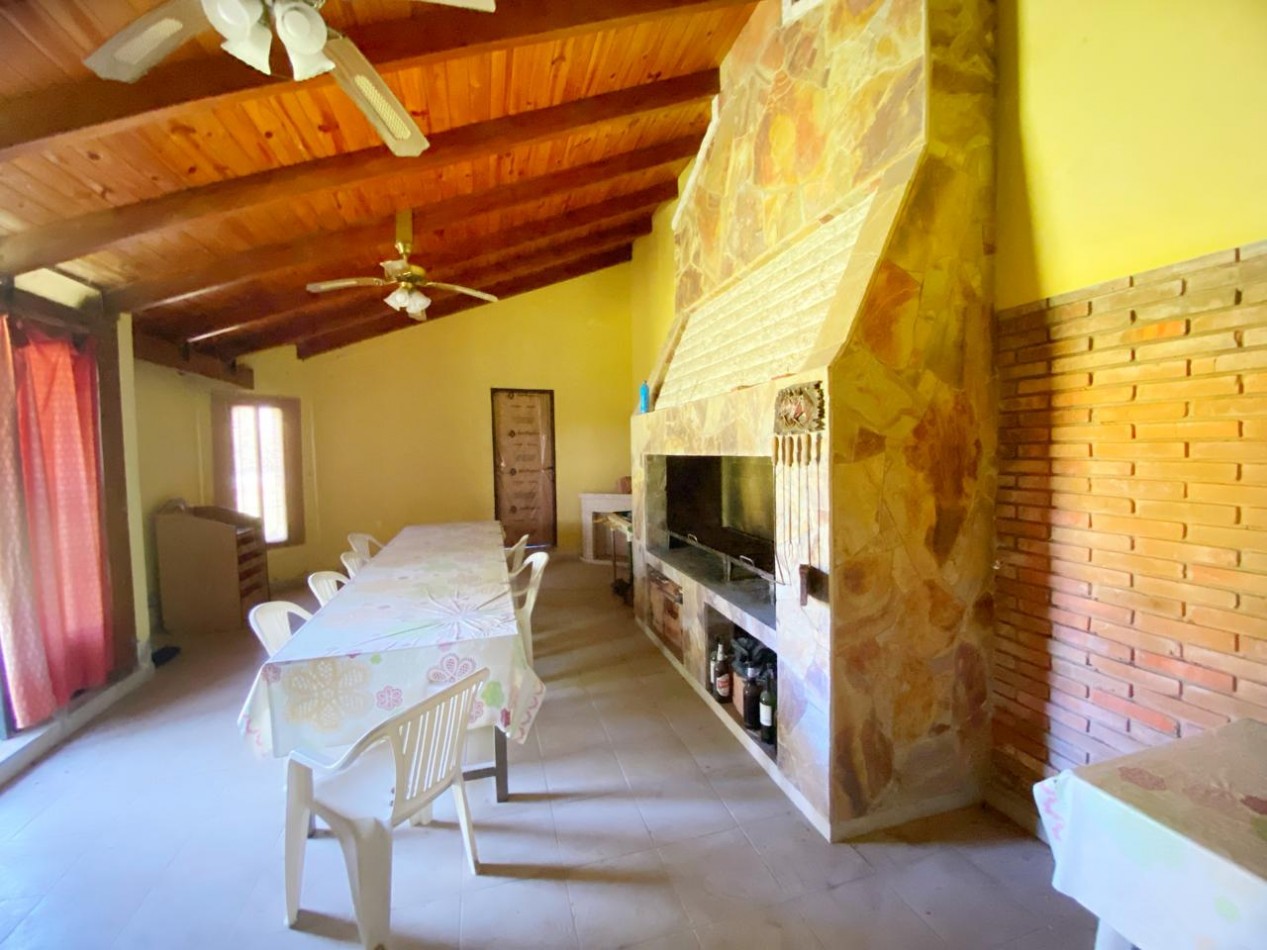 Rio Gualeguaychu - a metros de costanera - 